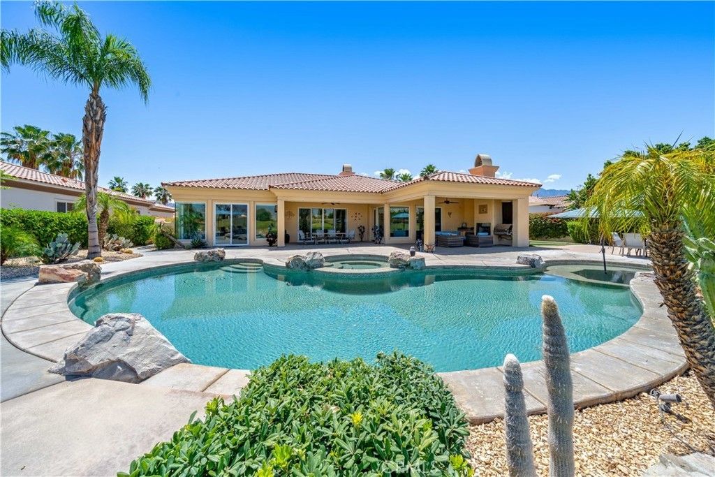 138 Royal Saint Georges Way, Rancho Mirage