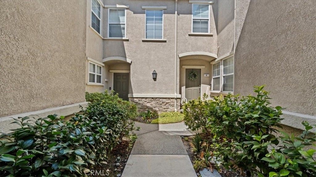 7353 Ellena W # 5, Rancho Cucamonga