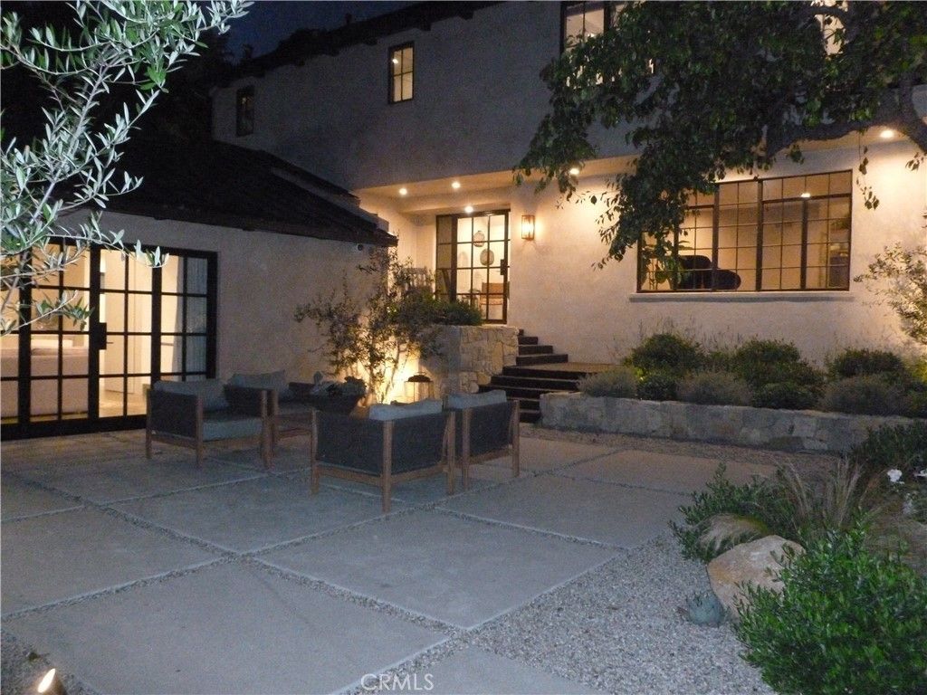 1094 Acanto Place, Bel Air