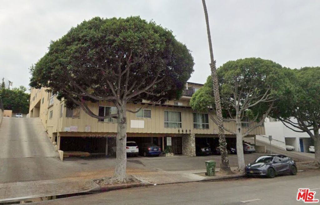 2637 Centinela Avenue # 9, Santa Monica
