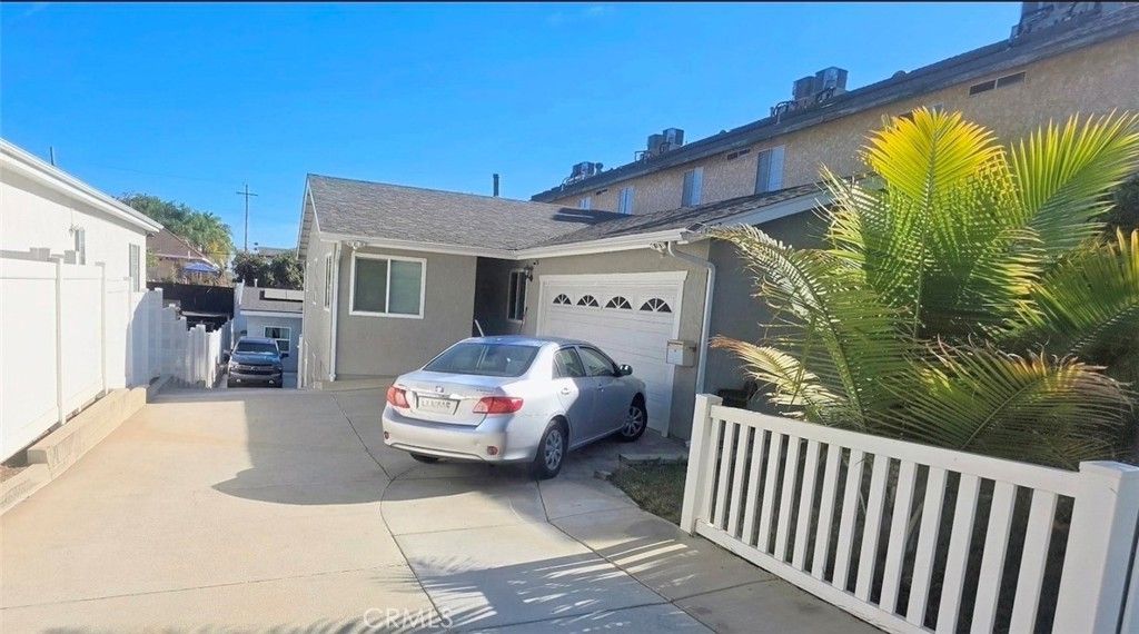 13512 Penn, Whittier