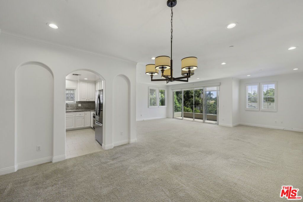 1820 Benecia Avenue # 402, Los Angeles
