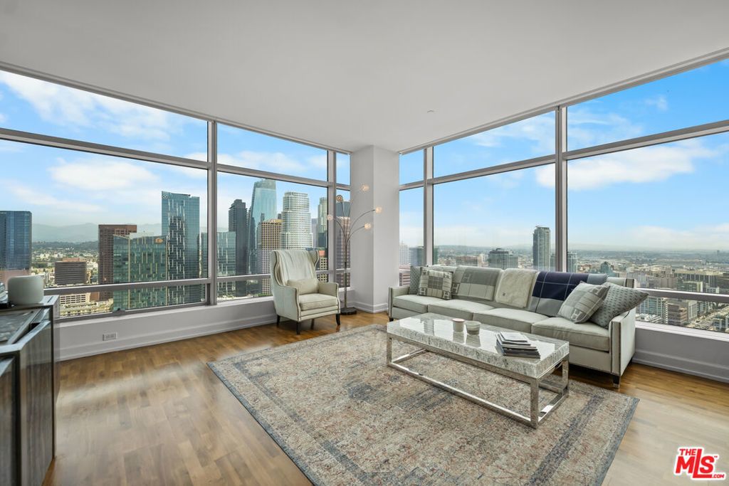 900 W Olympic Boulevard # 37k, Los Angeles