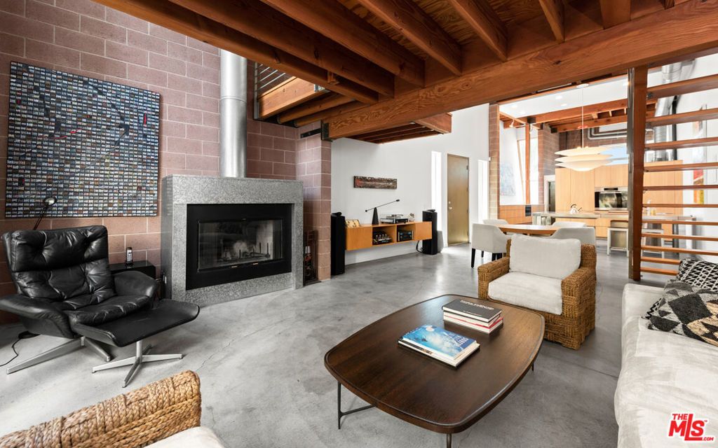 503 San Juan Avenue, Venice