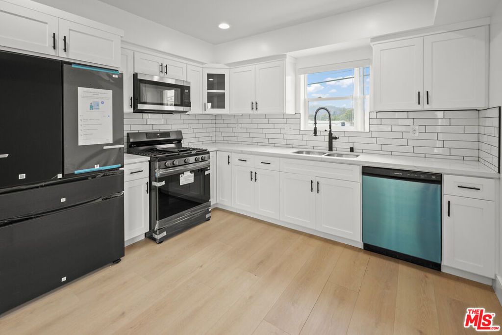 2700 Larga Drive # 3057 1/2, Los Angeles