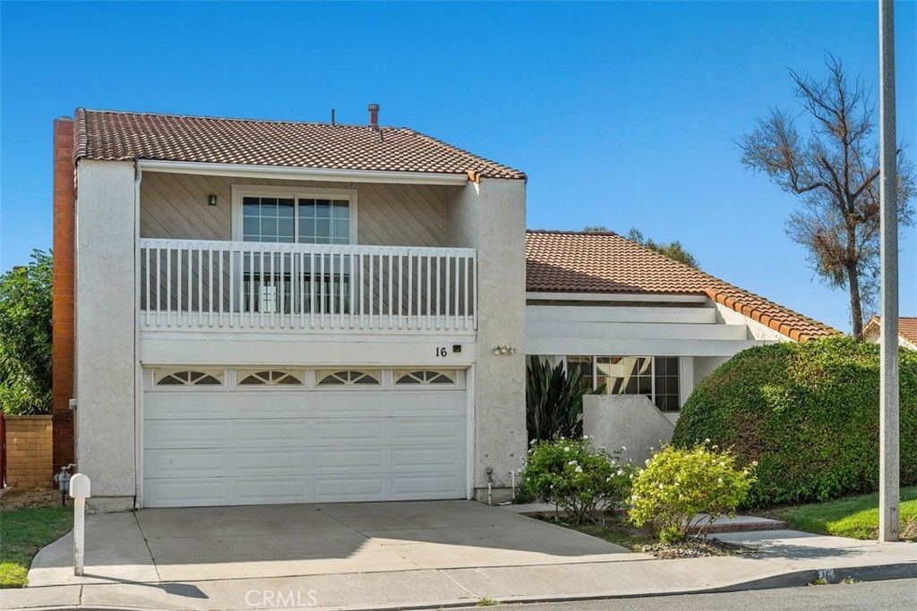 16 Duane, Irvine