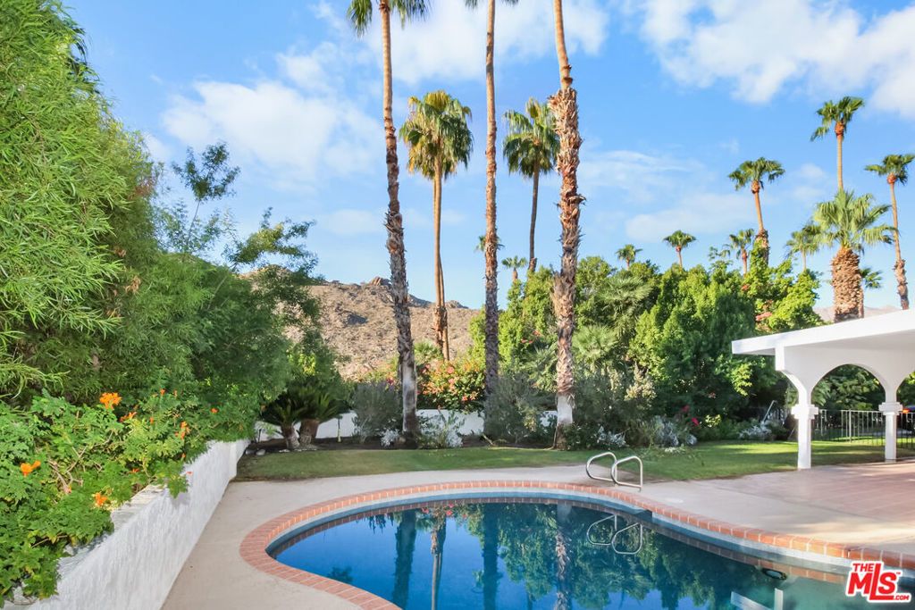 49340 Sunrose Lane, Palm Desert