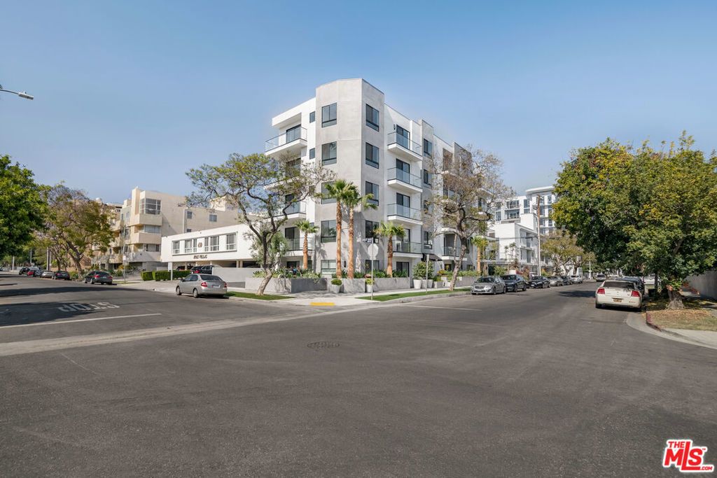 8555 Colgate Avenue # 402, Los Angeles