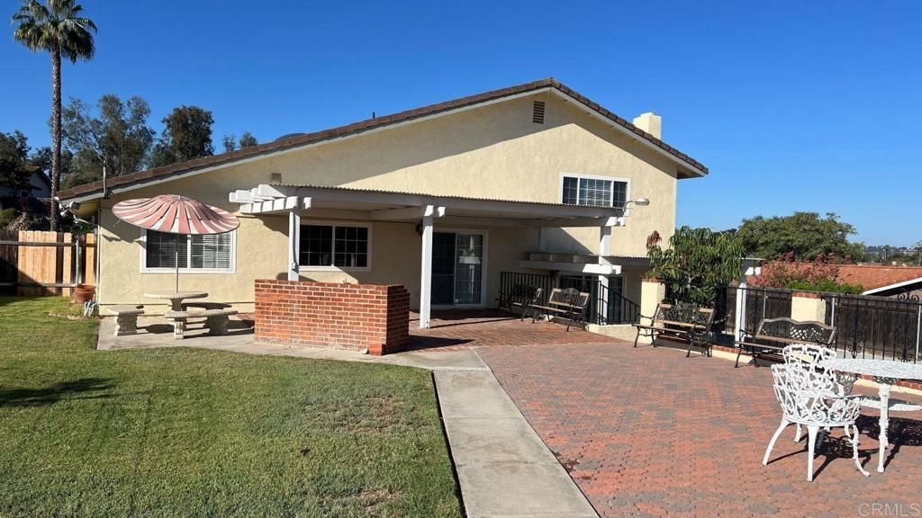 3649 Country Trail, Bonita