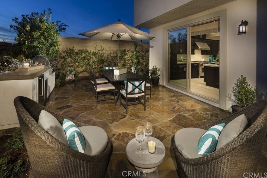 142 Lost, Irvine