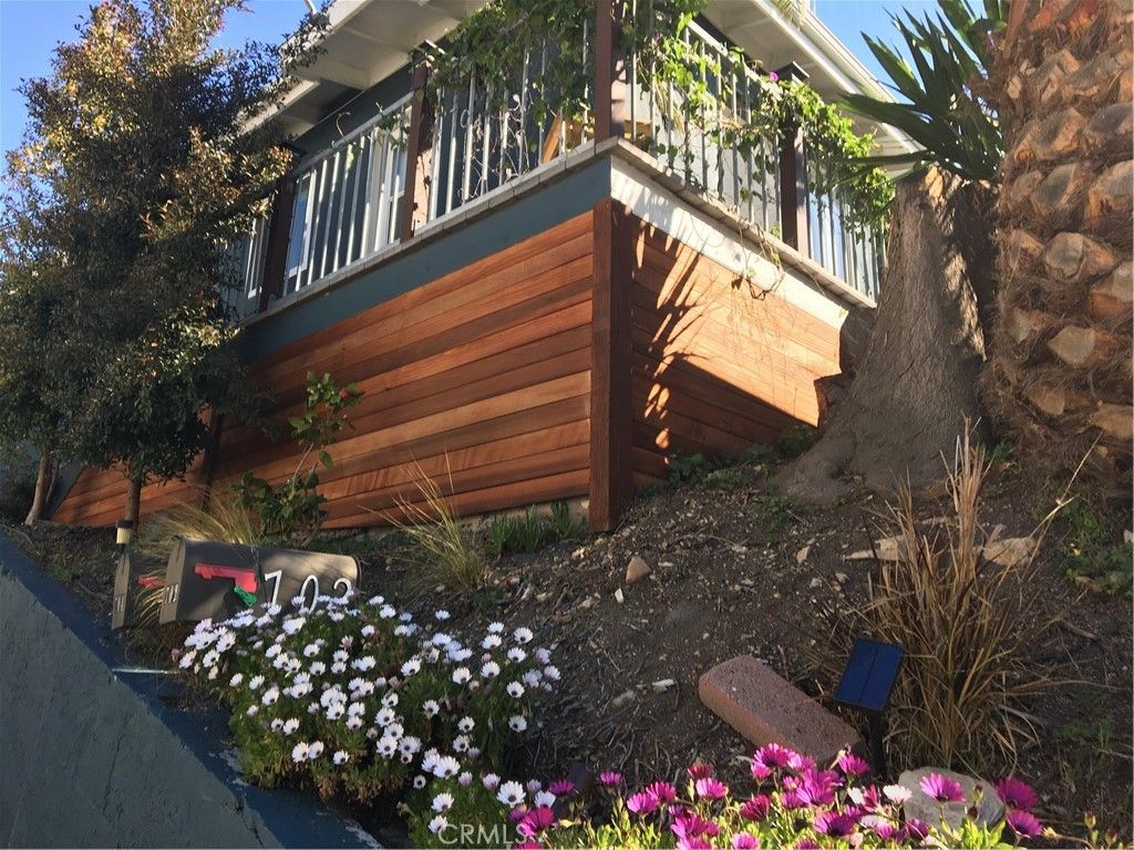 704 W 30th Street, San Pedro