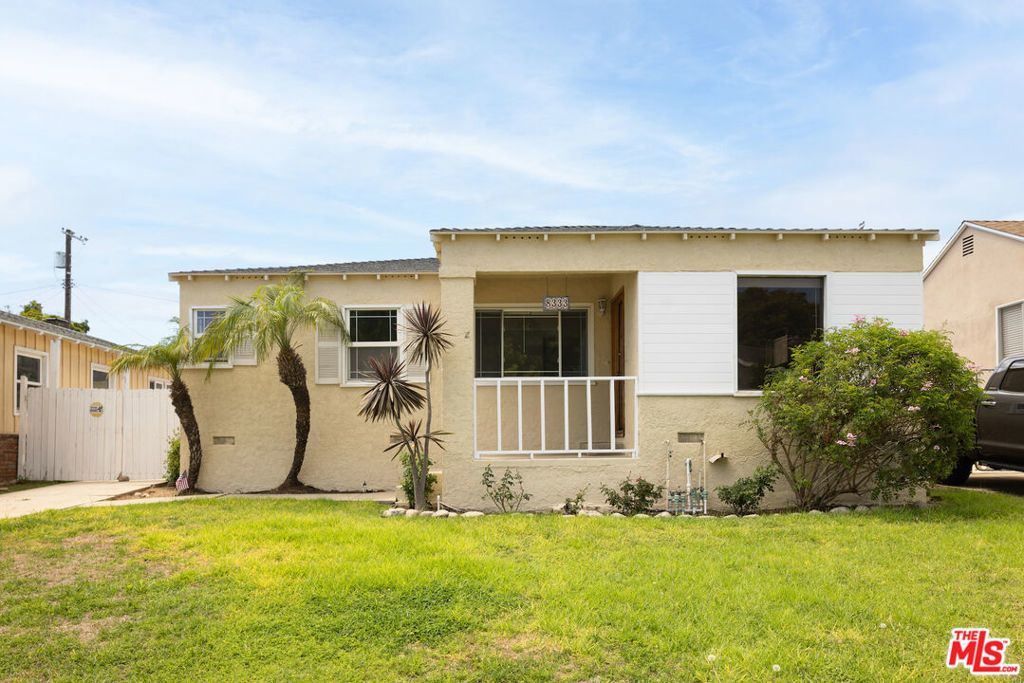 8333 Airlane Avenue, Los Angeles