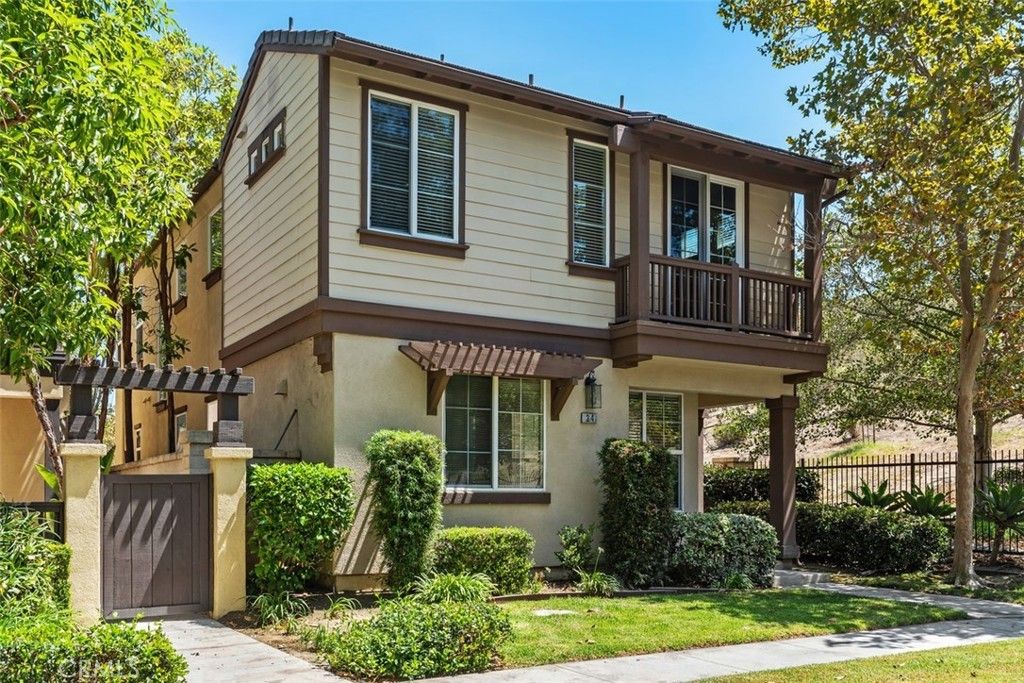 34 Paperwhite, Irvine