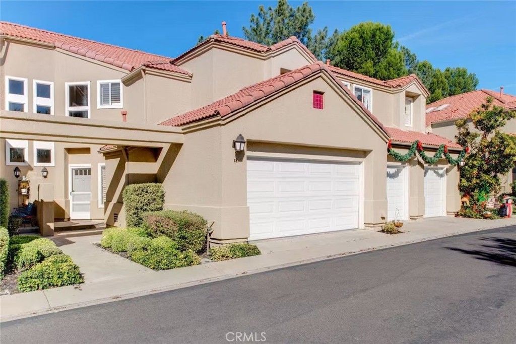 13 Giotto, Aliso Viejo