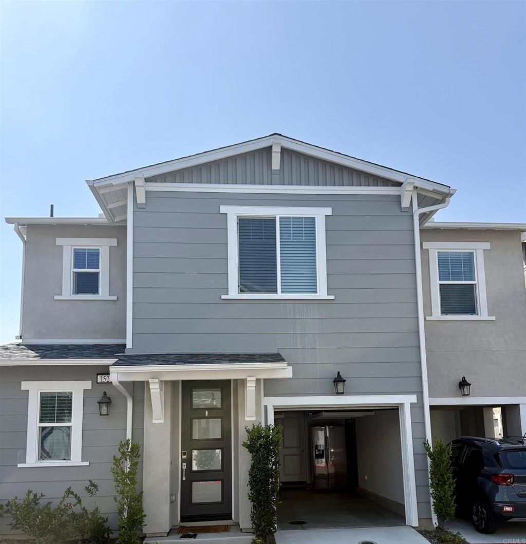 1528 Wingwood Lane, Vista