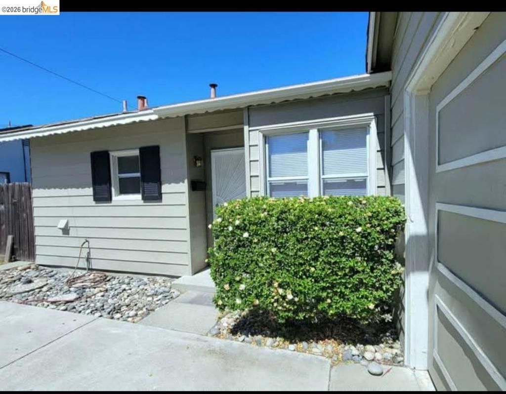 2120 Knox Ave, Pittsburg