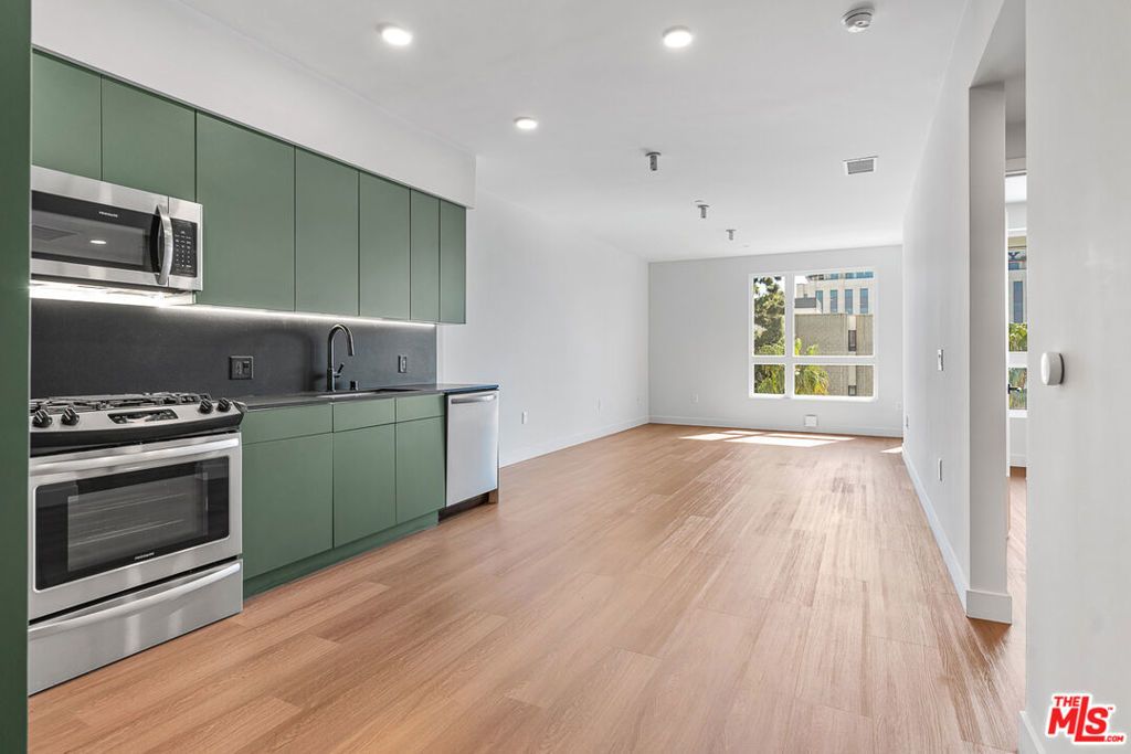 10601 Washington Boulevard # 603, Los Angeles