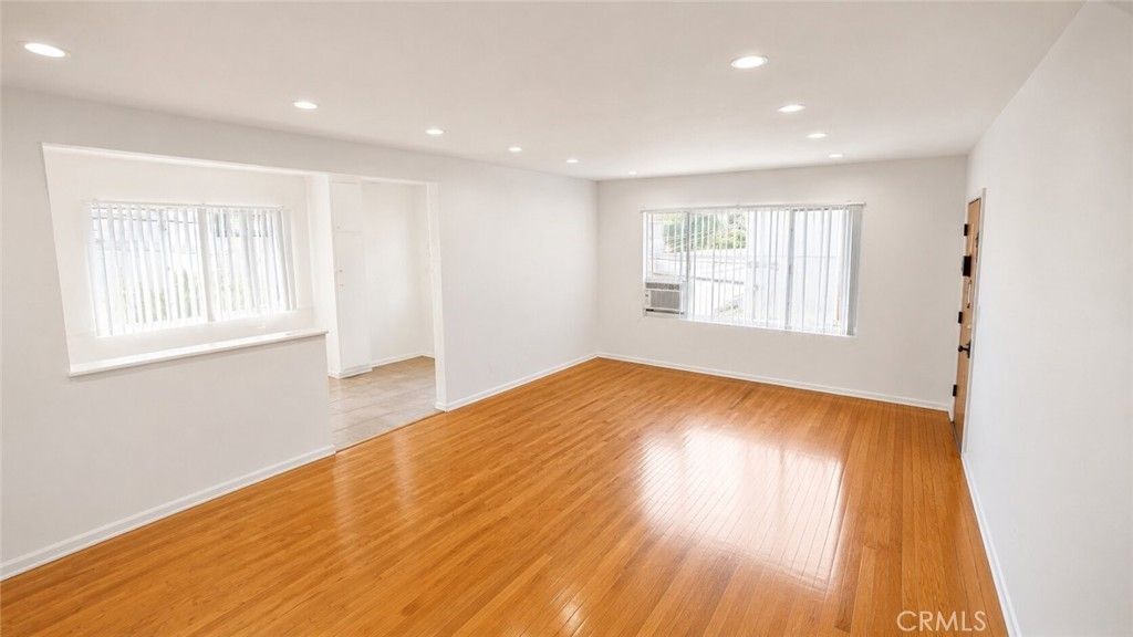 1132 S Holt # 7, Los Angeles
