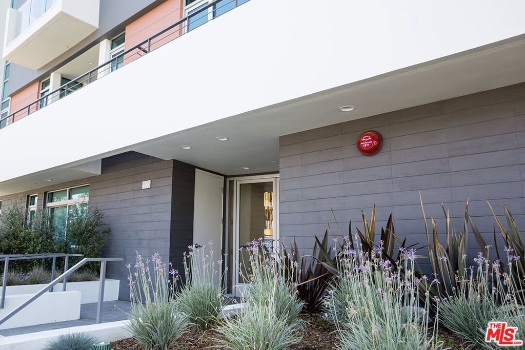 938 S Orange Grove Avenue # 203, Los Angeles