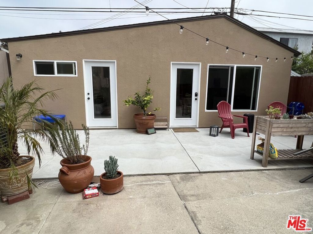 12512 Rubens Avenue, Los Angeles