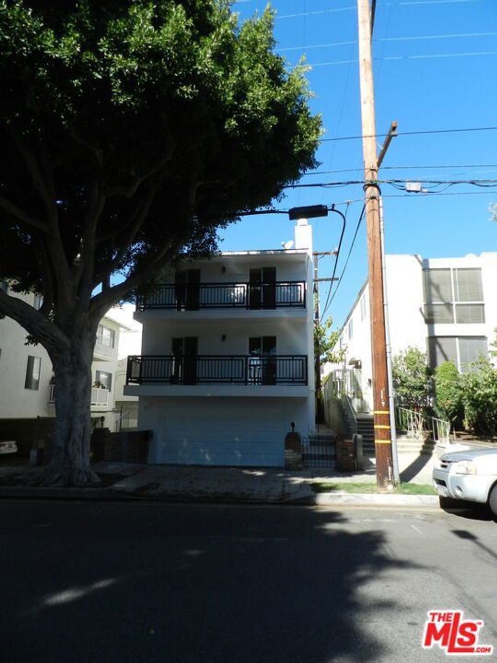 2711 Arizona Avenue, Santa Monica