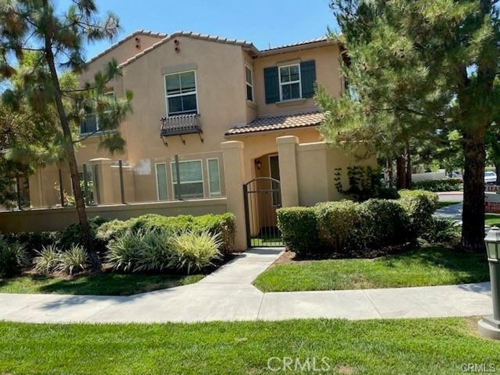 32 Trailing Vine, Irvine