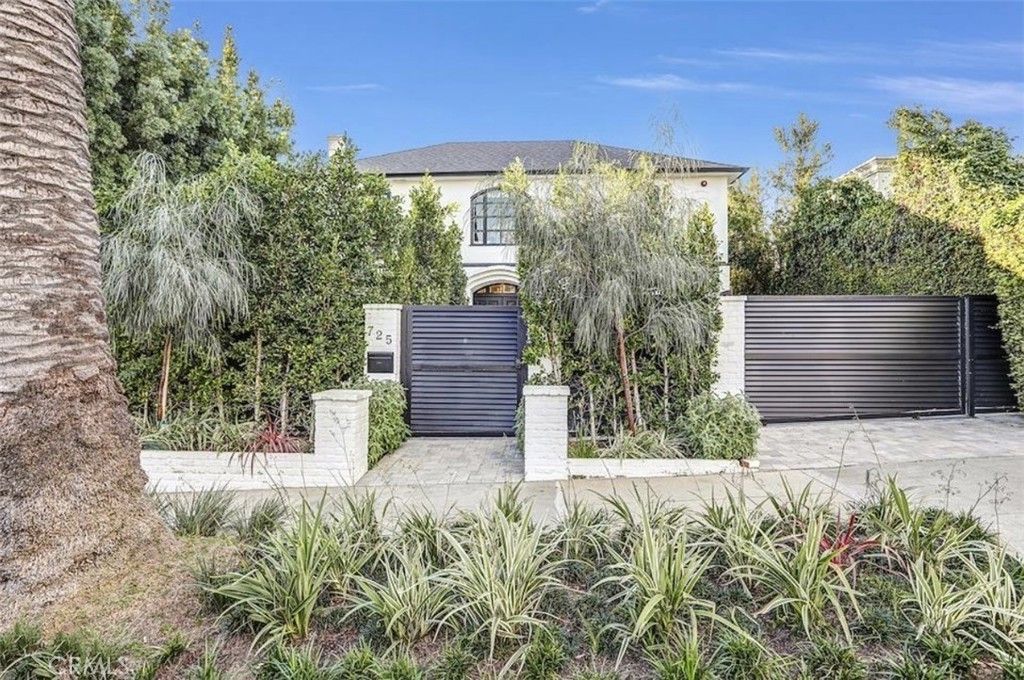 725 N Doheny, Beverly Hills