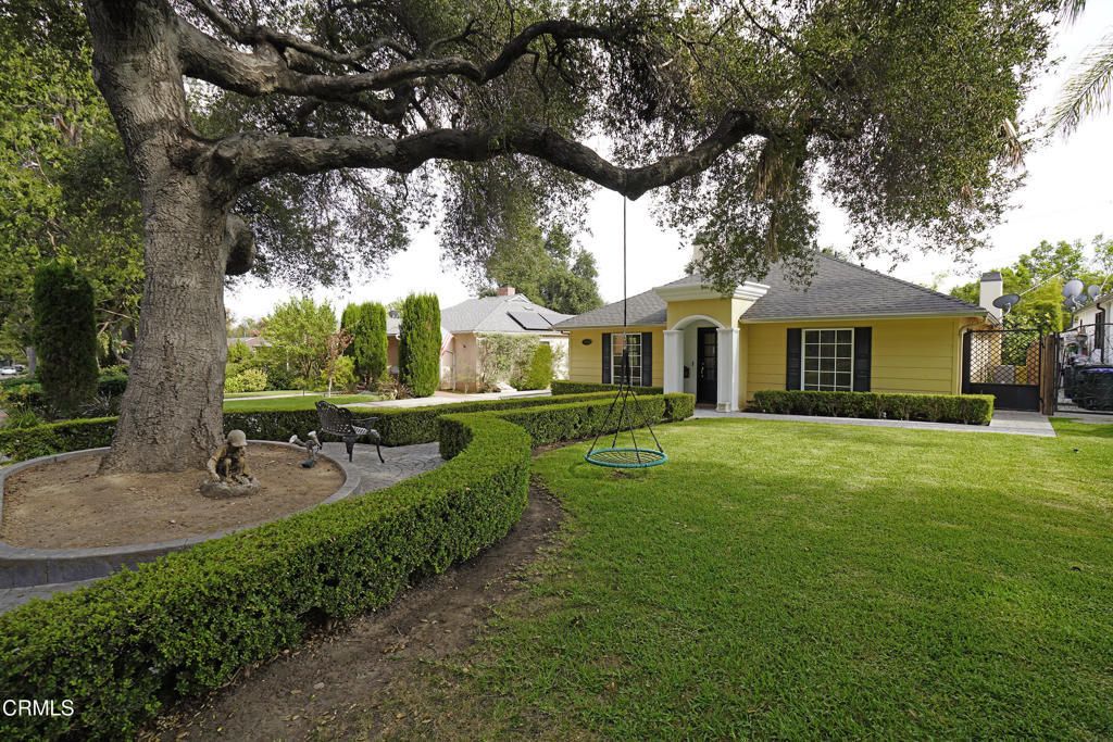 2340 Brigden Road, Pasadena