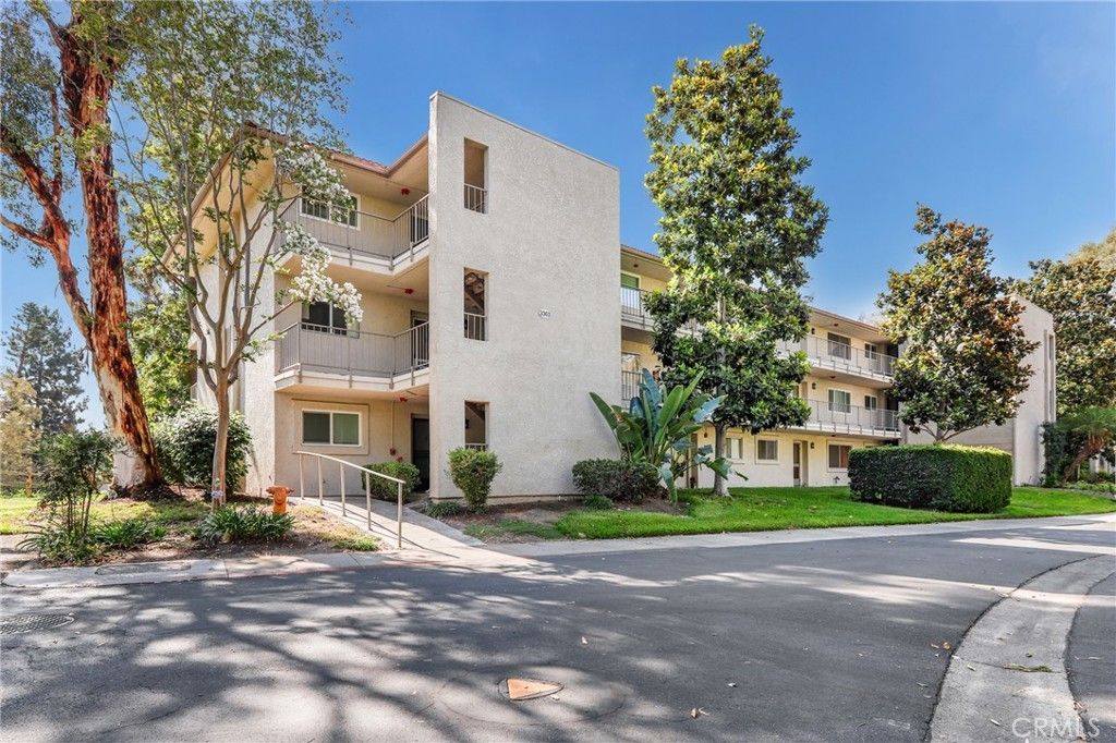 3363 Monte Hermoso # 2a, Laguna Woods