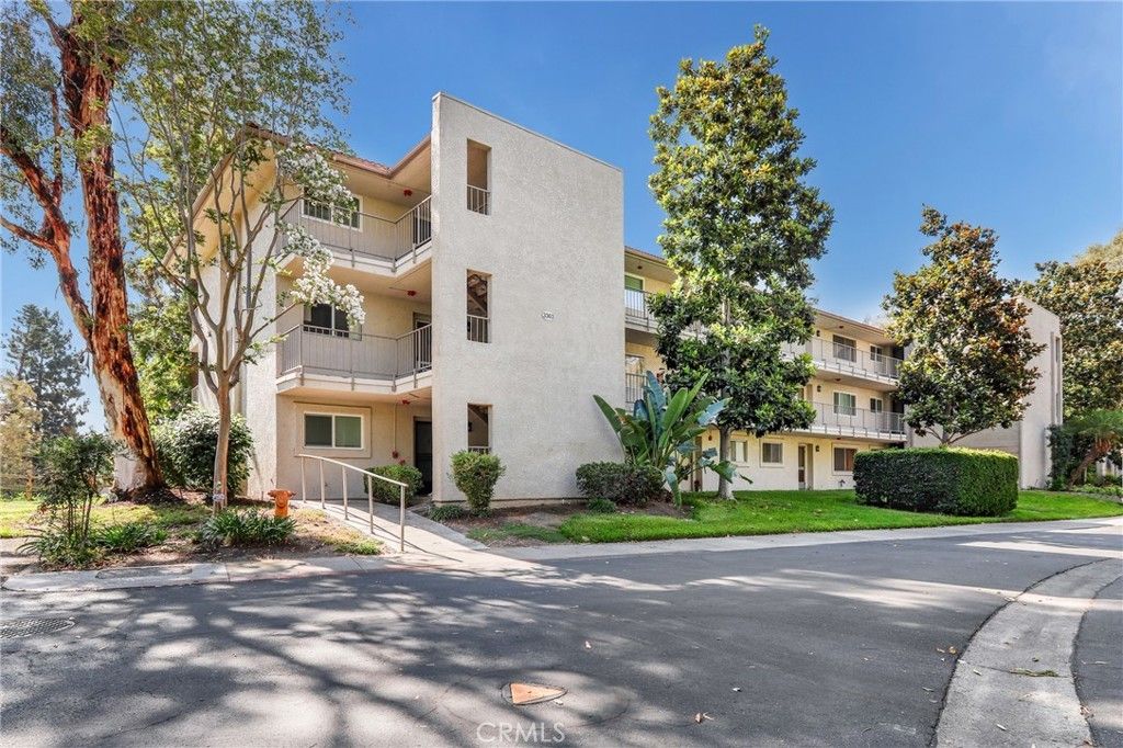3363 Monte Hermoso # 2a, Laguna Woods