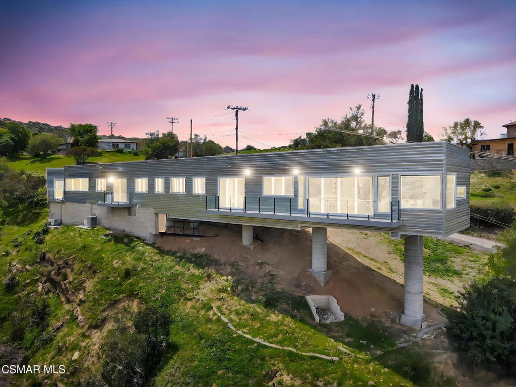 990 Alta Vista Road, Simi Valley