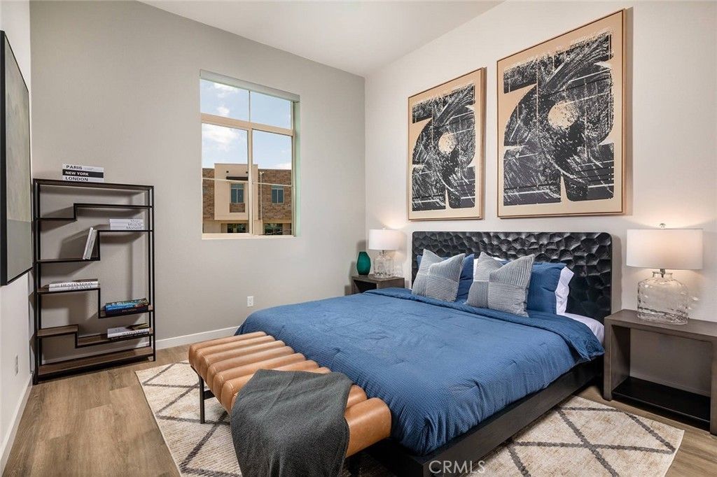 1587 W Vista Way, San Pedro