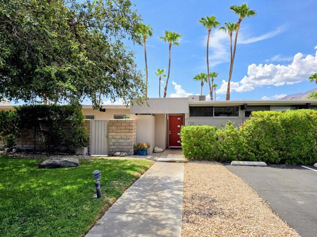 723 E Louise Drive, Palm Springs