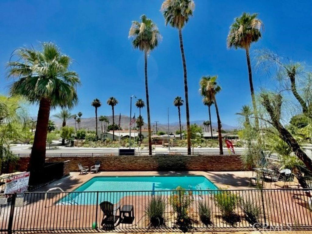 44220 San Pablo Avenue # 8, Palm Desert