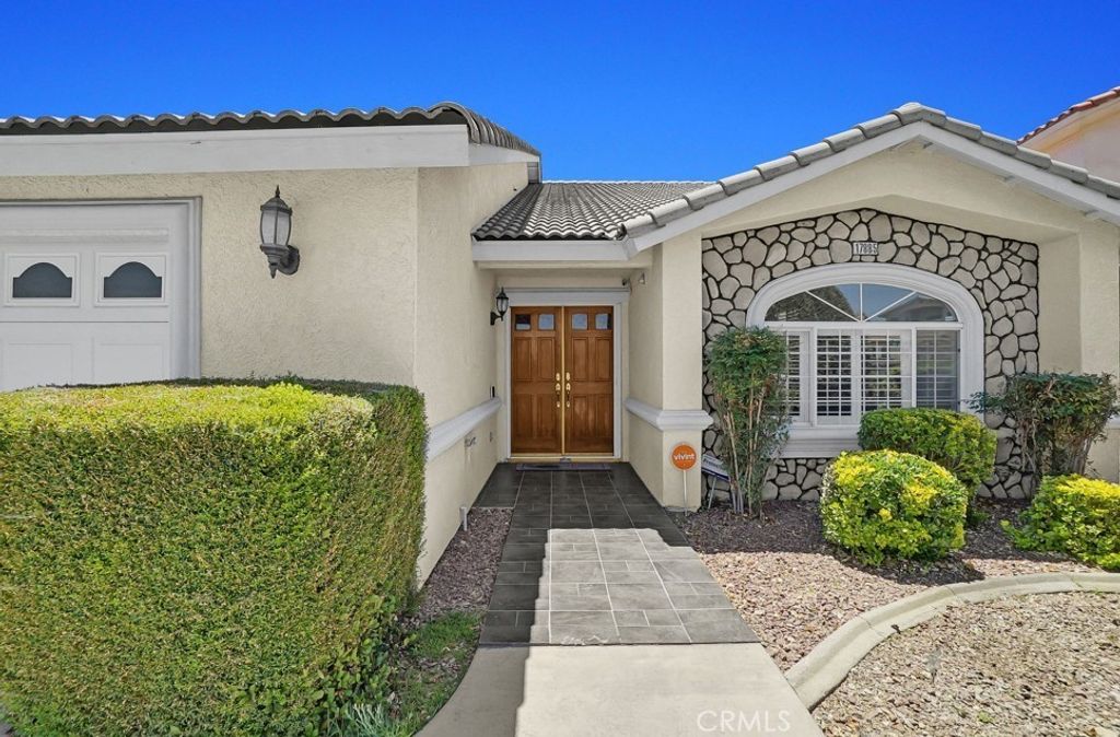 17885 Vista Point, Victorville