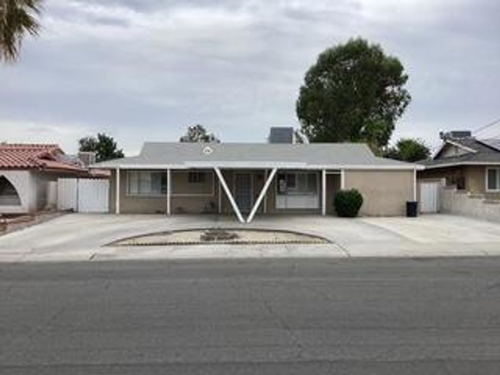 42300 Wisconsin Avenue, Palm Desert