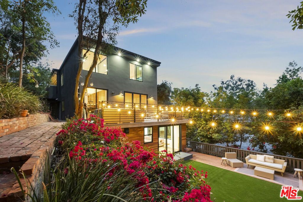 12220 Benmore Terrace, Los Angeles