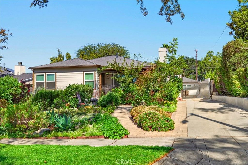 641 E Grinnell, Burbank