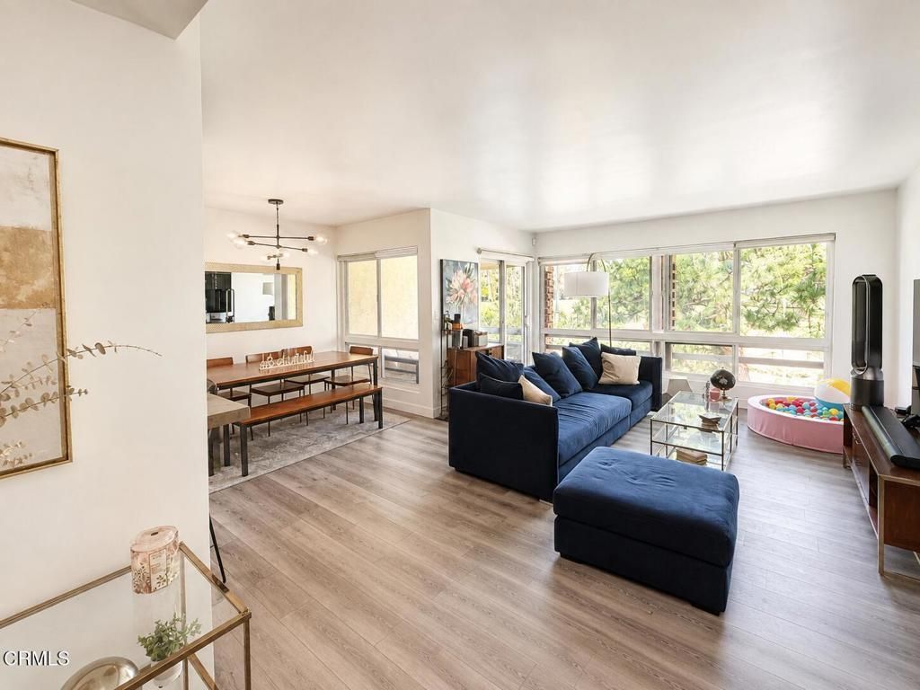 6250 Buckingham Parkway # 201, Culver City