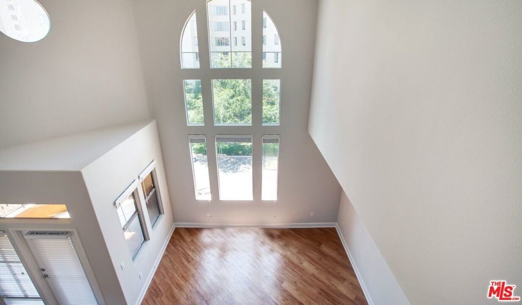348 S Hauser Boulevard # 5-404, Los Angeles