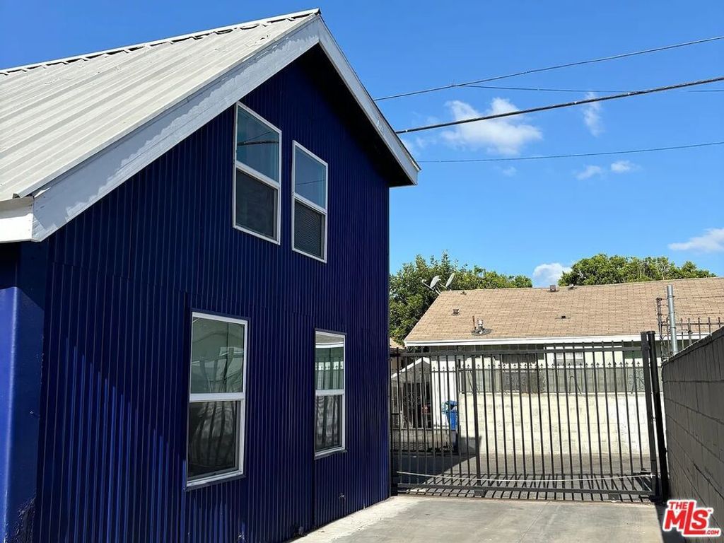 507 S Mathews Street, Los Angeles