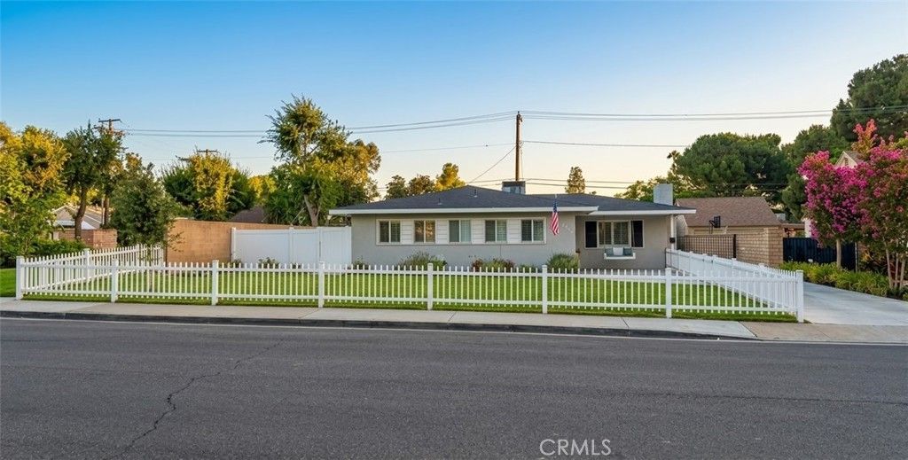 6759 Mount Whitney, Riverside