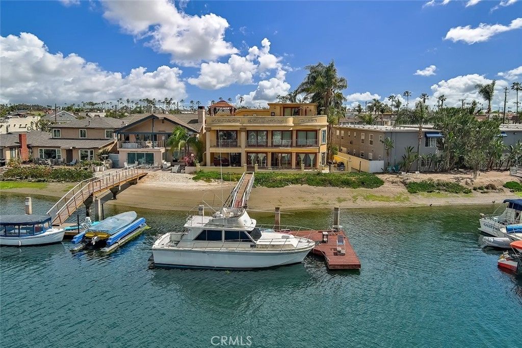 5455 E Sorrento Drive, Long Beach