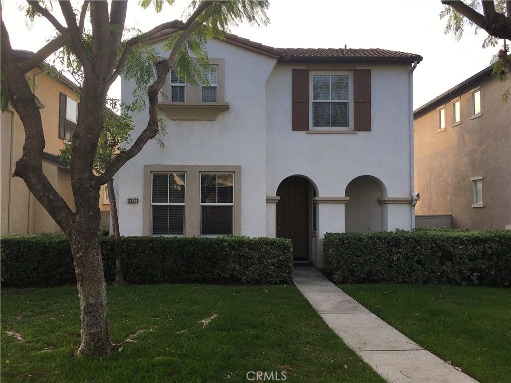 12833 Sunrose Court, Chino