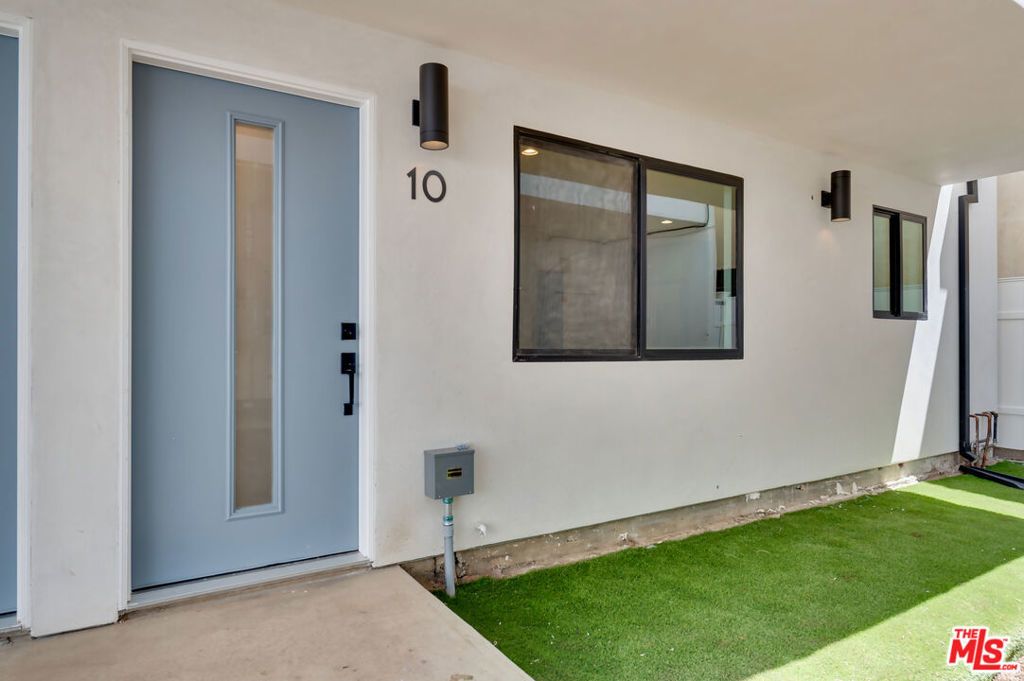 926 N Spaulding Avenue # 10, West Hollywood