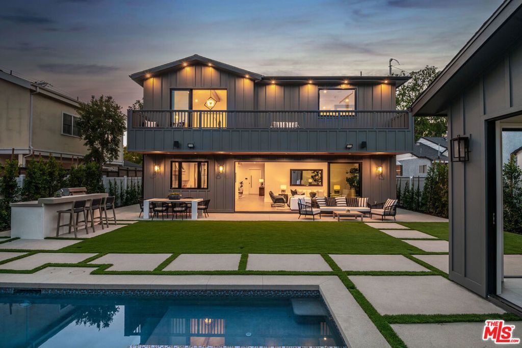 4210 Kraft Avenue, Los Angeles