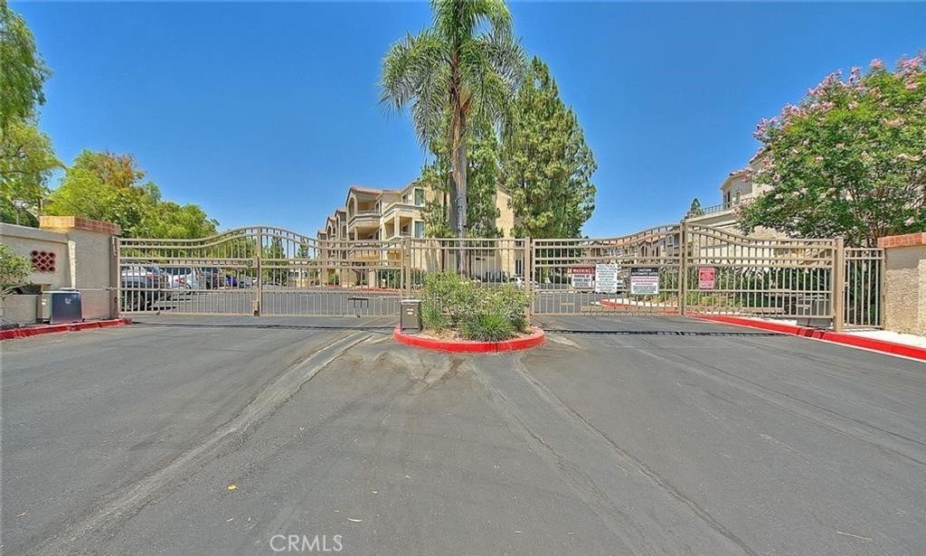 1020 Vista Del Cerro # 305, Corona