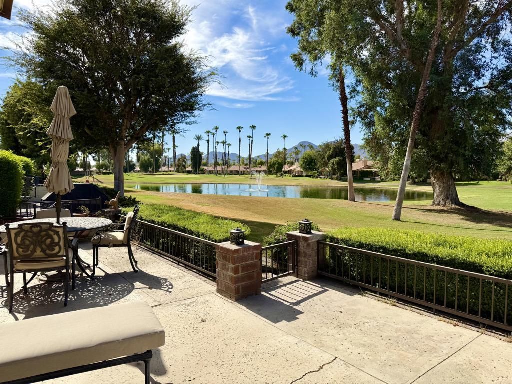 347 Villena Way, Palm Desert