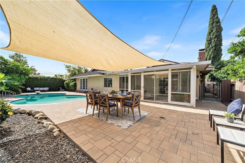 1481 Lance, Tustin