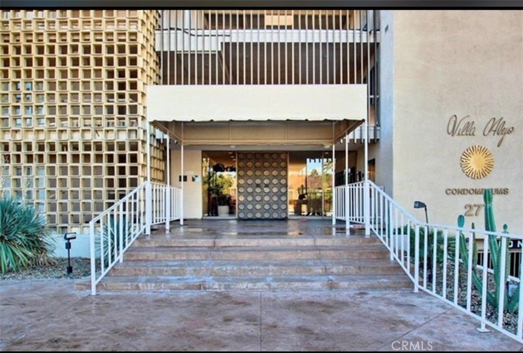 277 E Alejo Road # 126, Palm Springs
